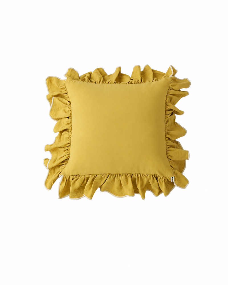 Amélie Ruffle Pillow Cover